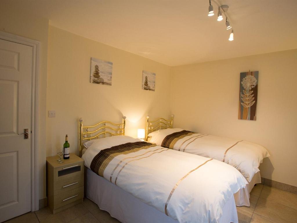 Treetops Cottages & Spa Grimsby Ngoại thất bức ảnh